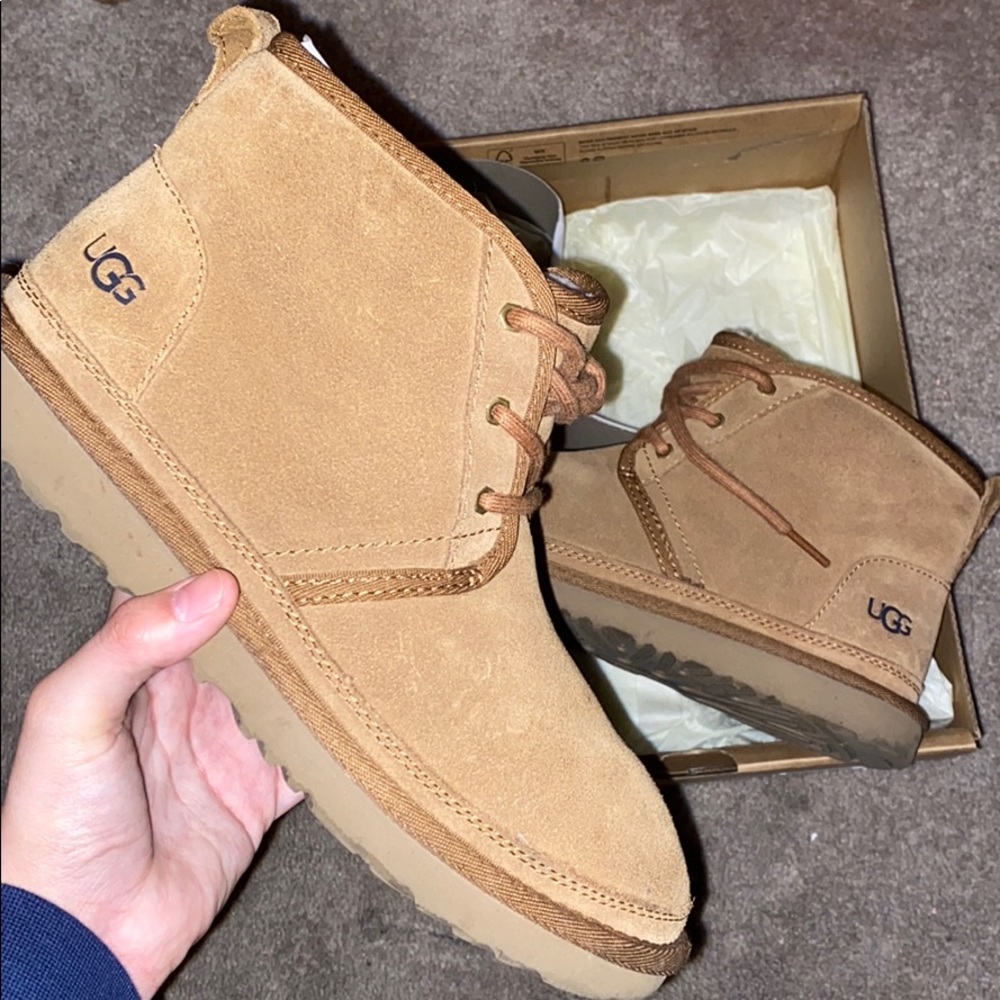 UGG neumel